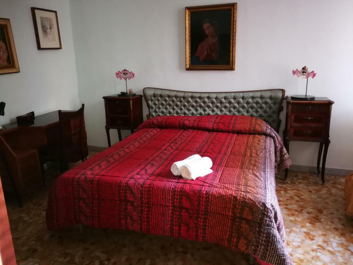 Arturo'S House Daire Napoli Dış mekan fotoğraf